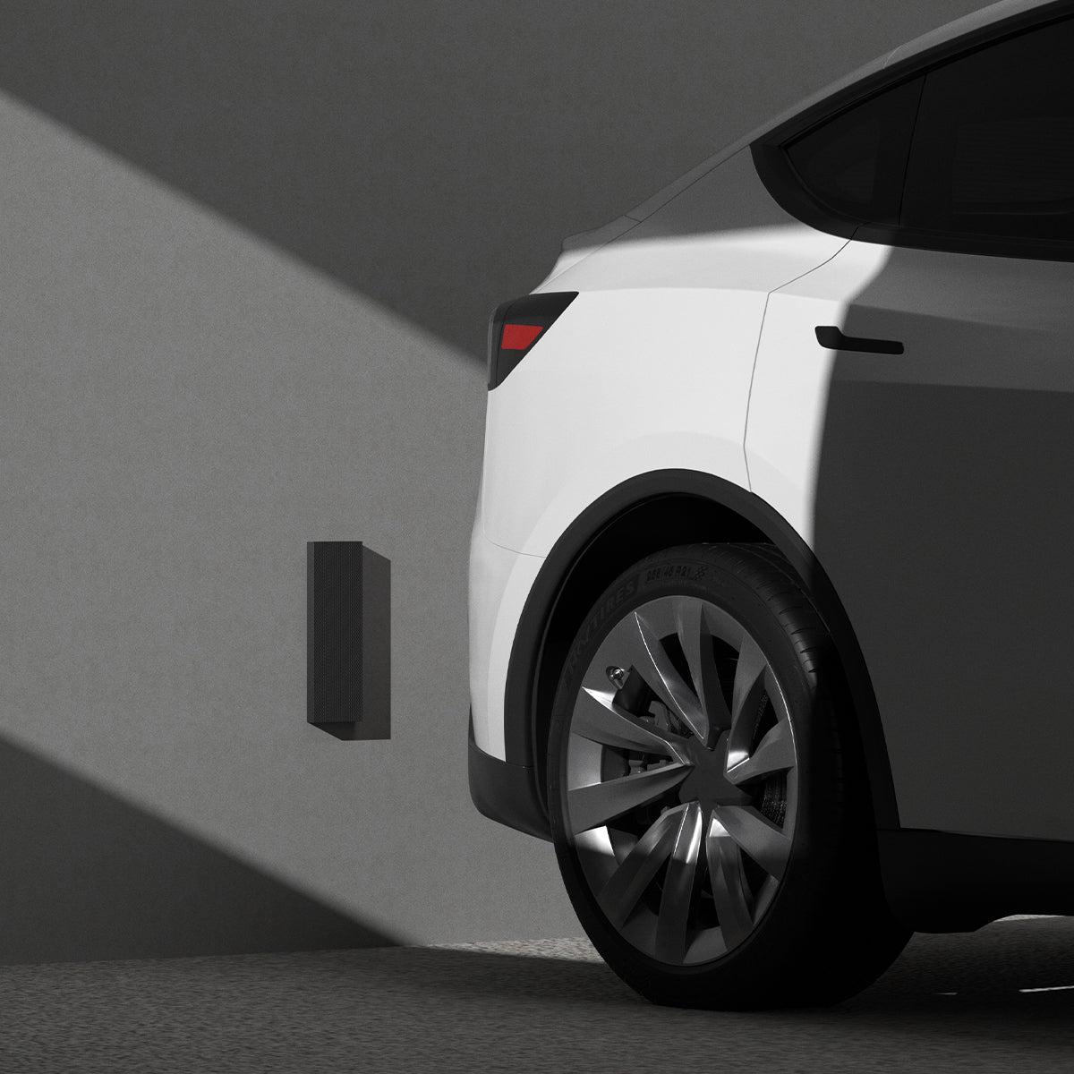 ACP10400 - Garage Wall Protector | WP100 showing the wall protector against the vehicle's back