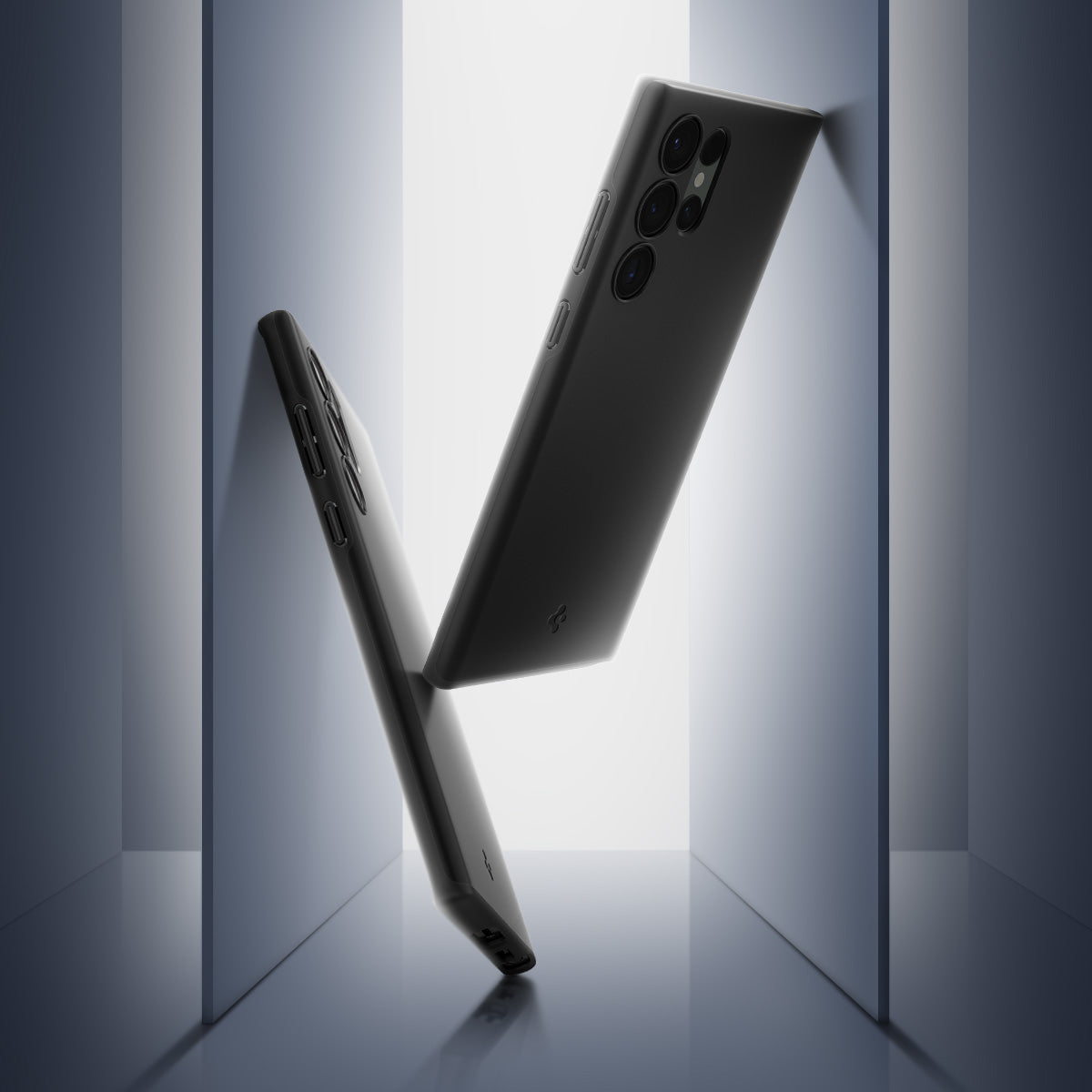ACS05609 - Galaxy S23 Ultra Case Thin Fit in black showing the partial back, and sides