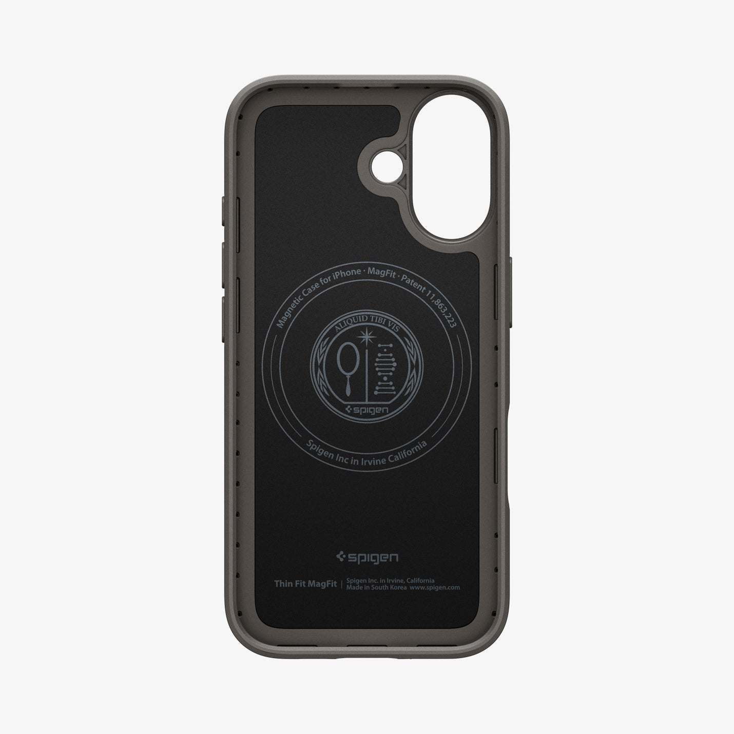 ACS09971 - iPhone 17 Thin Fit (MagFit) in Gunmetal showing the inner case
