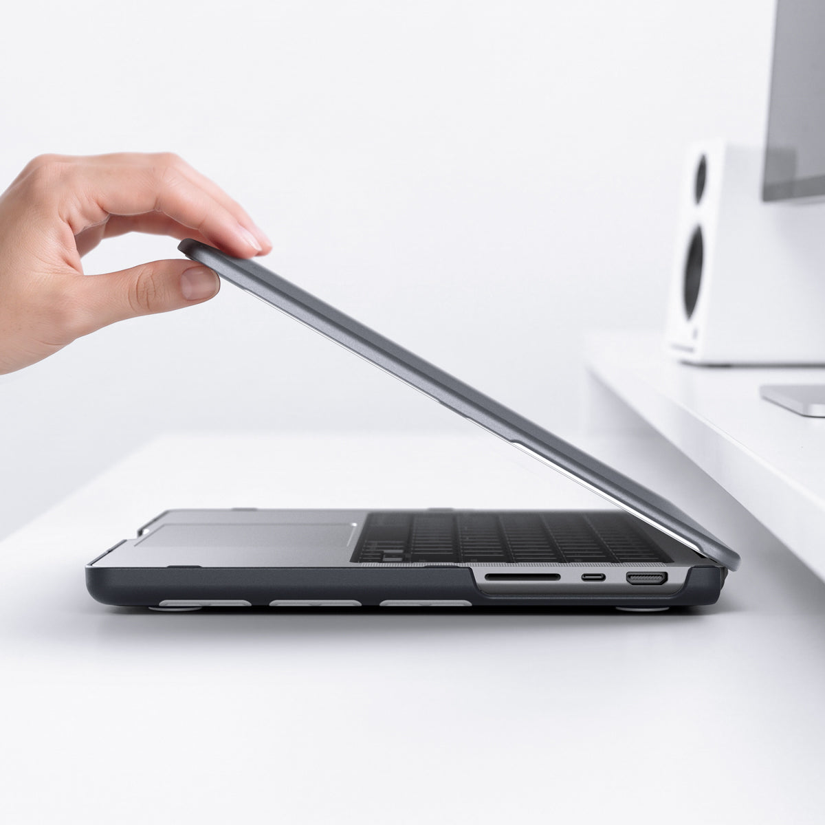 ACS11275 - MacBook Pro 16-inch Nano Pop Black Sesame showing the laptop case opening with precise side cutouts for easy port access