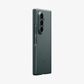 ACS11493 - Galaxy Z Fold 8 Ultra Air Fit Pro (Mag Fit) Abyss Green showing a close-up of the case's corner hinge area, highlighting the raised lip and ribbed detailing.