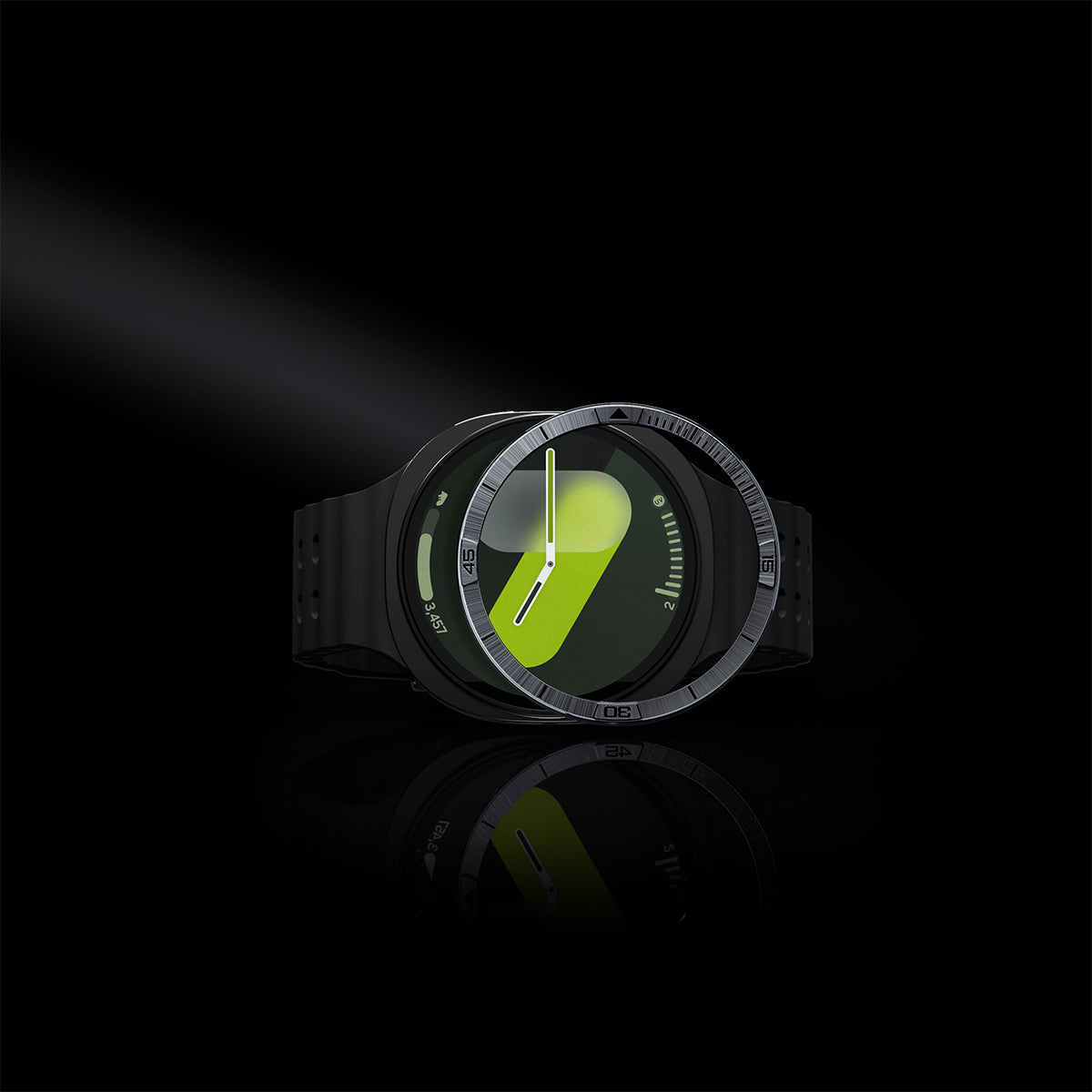 ACS10009 - Galaxy Watch 8 44mm Bezel Tune in sliver showing product with light.