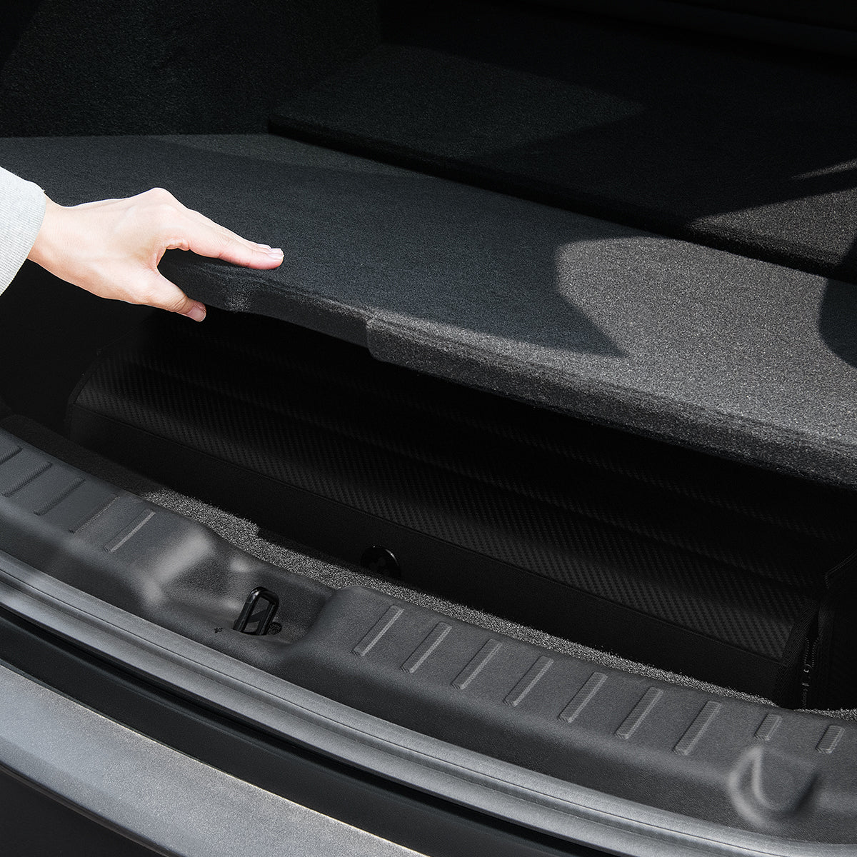 ACP09759 - Tesla Series Trunk Sill Guard | TG100-YJ