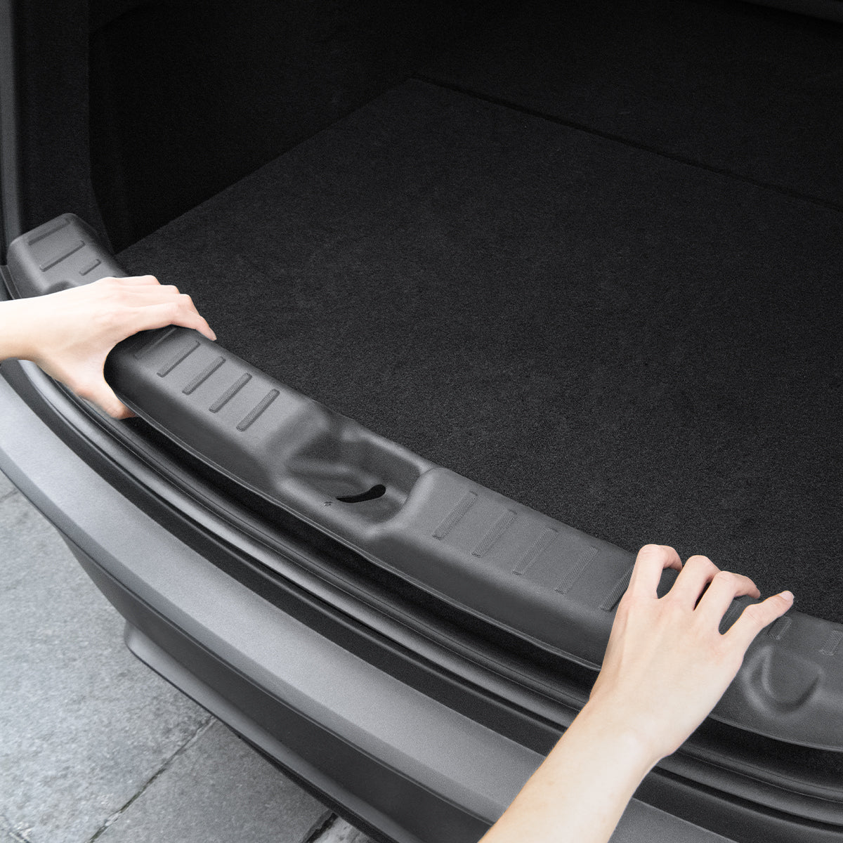 ACP09759 - Tesla Series Trunk Sill Guard | TG100-YJ