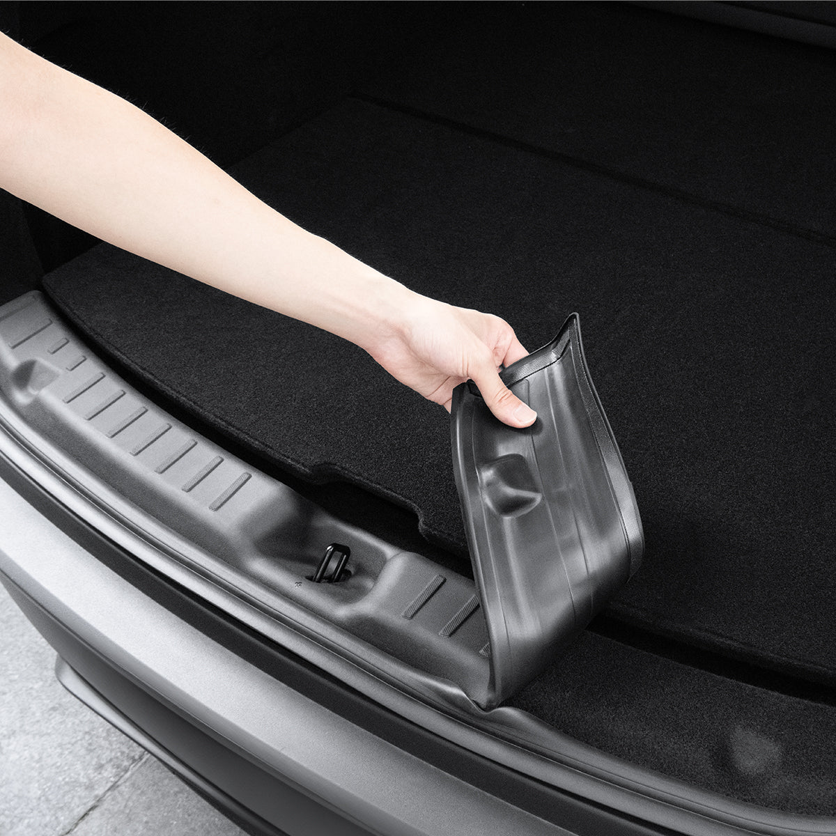 ACP09759 - Tesla Series Trunk Sill Guard | TG100-YJ