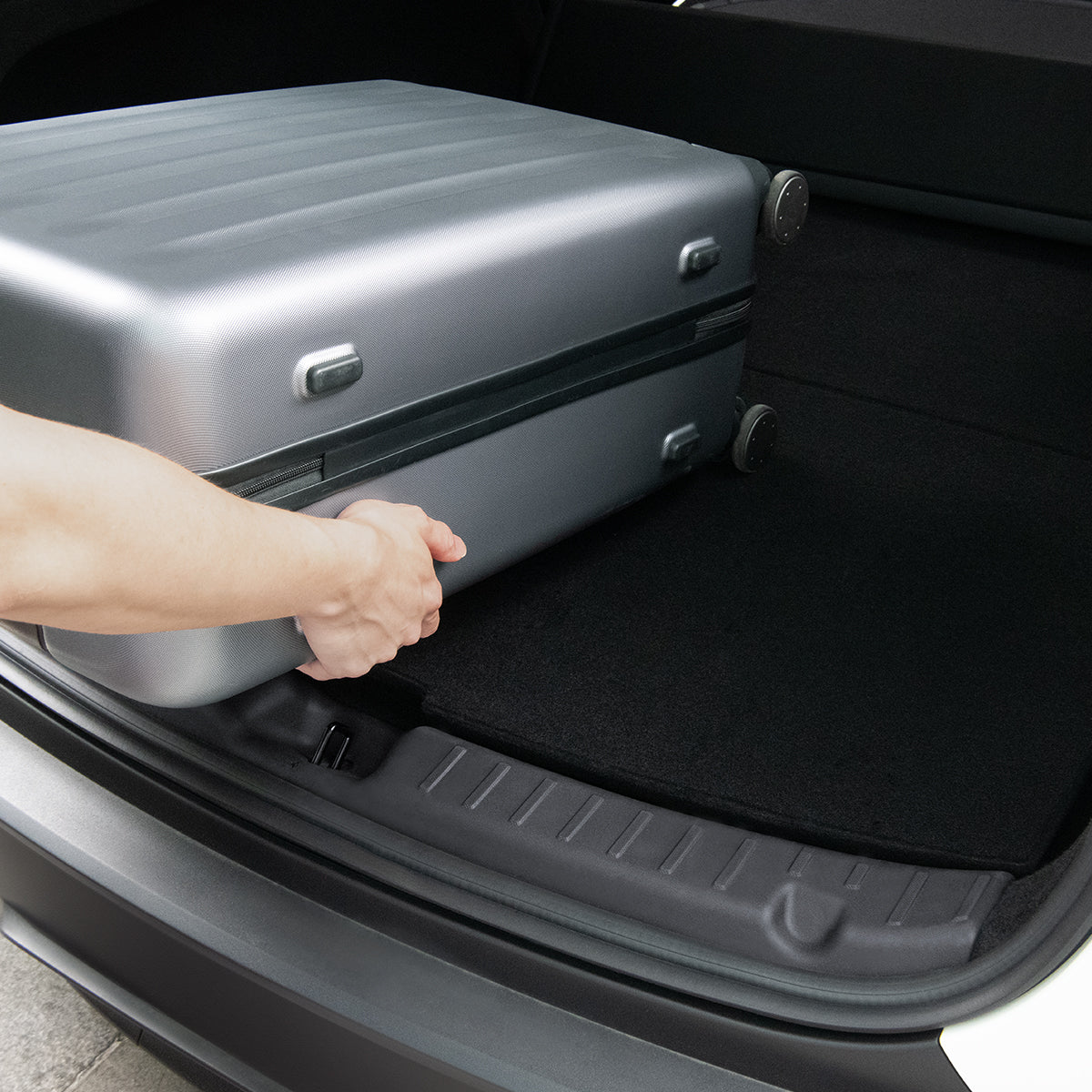 ACP09759 - Tesla Series Trunk Sill Guard | TG100-YJ