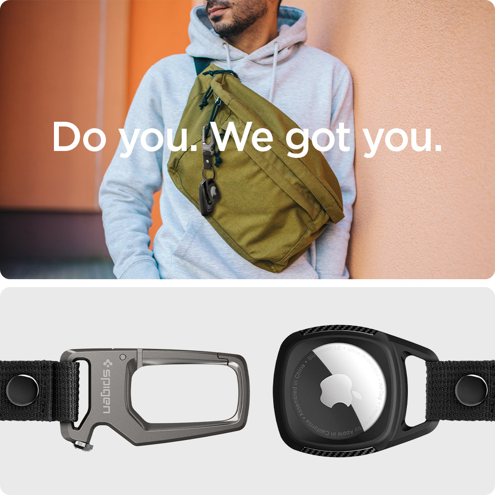 AMP01565 - AirTag Case Rugged Armor showing the Airtag and the carabiner
