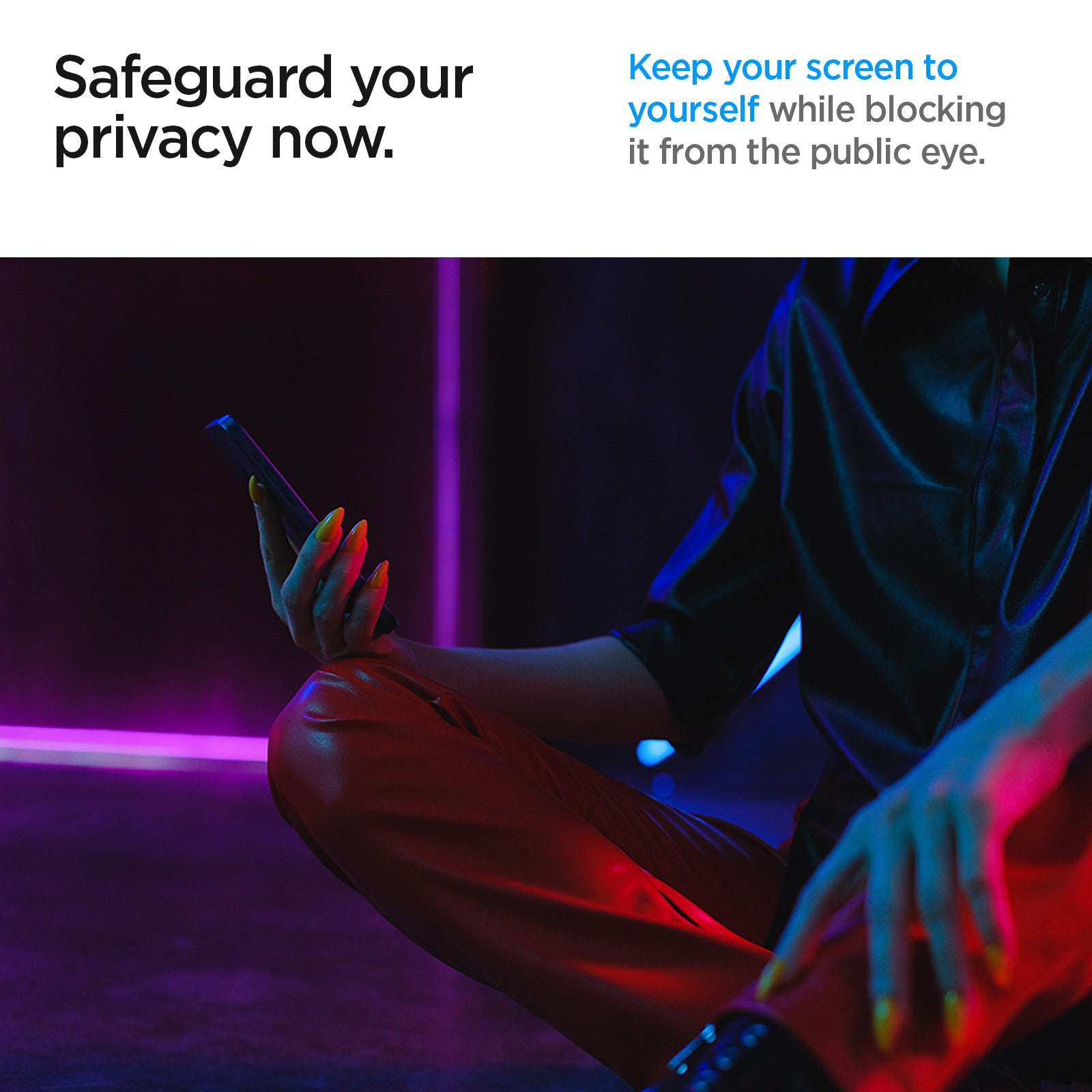AGL07626 - Galaxy S24 Plus GLAS.tR EZ Fit in Privacy showing the keeping your screen to yourself while blocking it from the public