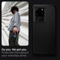 ACS00712 - Galaxy S20 Ultra Liquid Air Case in black showing the protection throughout your everyday grind