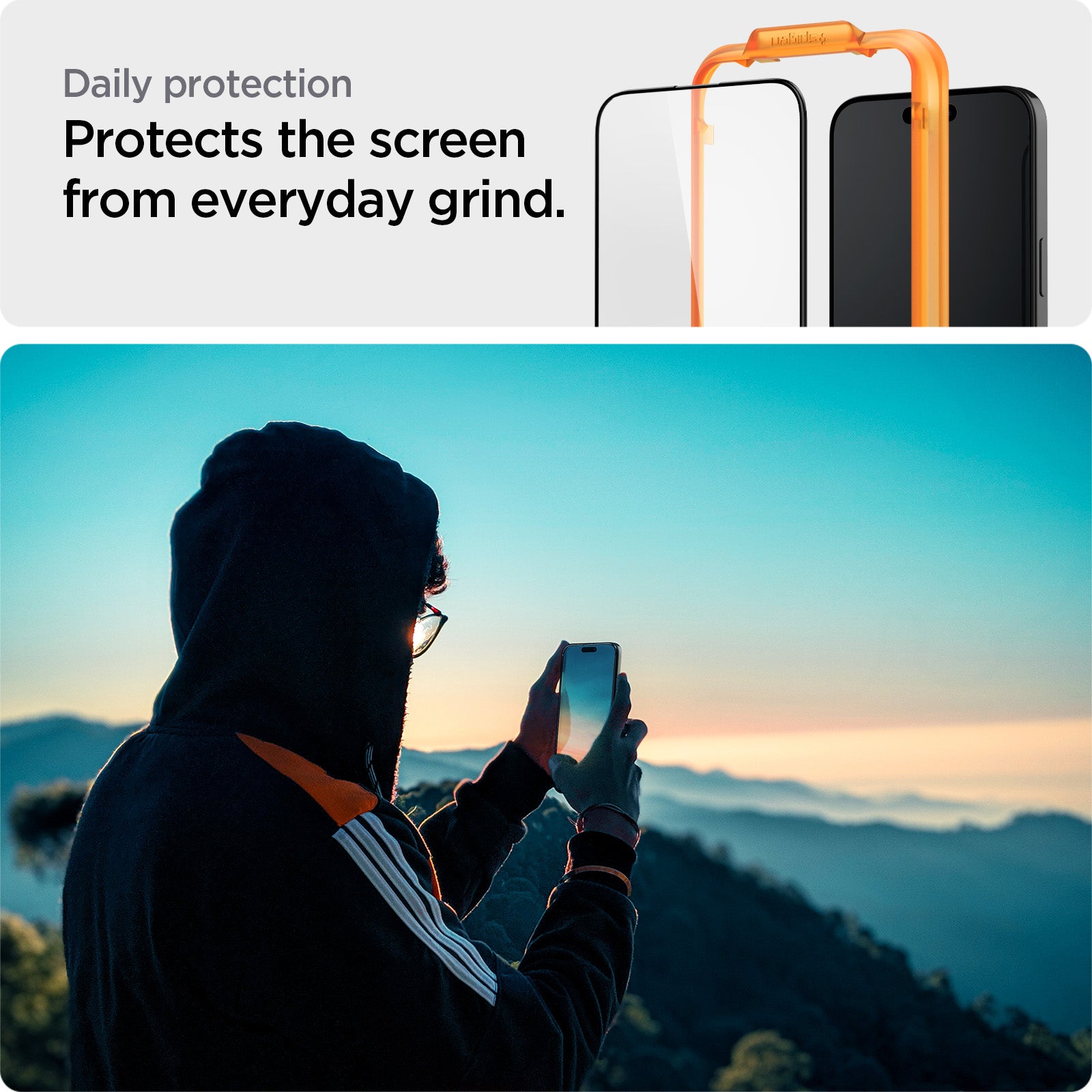 AGL06895 - iPhone 15 Pro Screen Protector AlignMaster GLAS.tR daily protection. protects the screen from everyday grind.