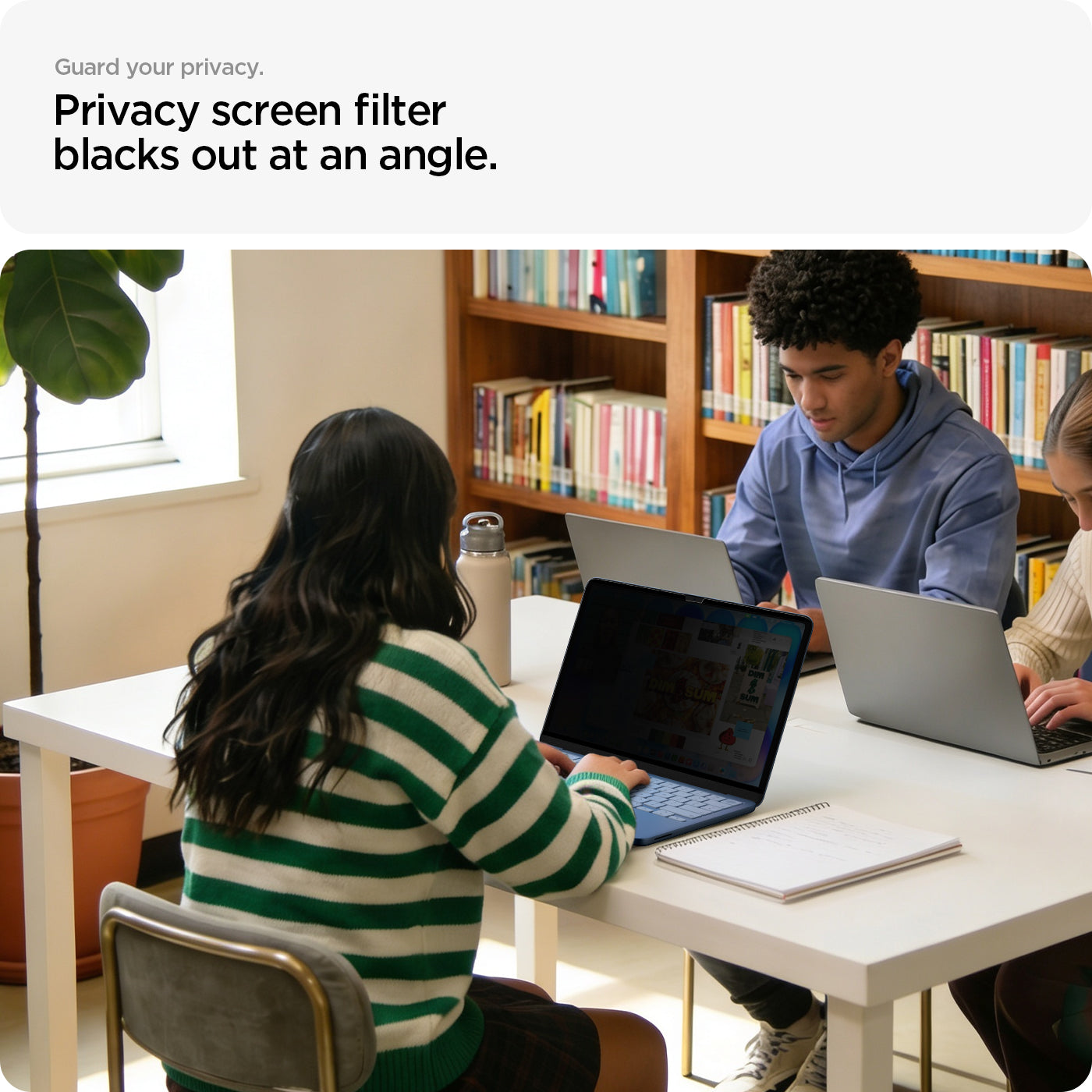 AFL11670 - MacBook Neo Series - Safe View in Privacy showing privacy screen