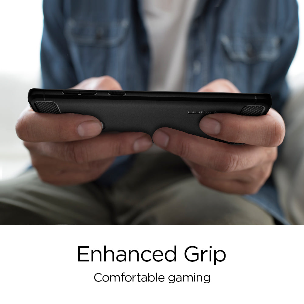 599CS24572 - Galaxy Note 9 Case Rugged Armor in matte black showing the enhanced grip for comfortable gaming.