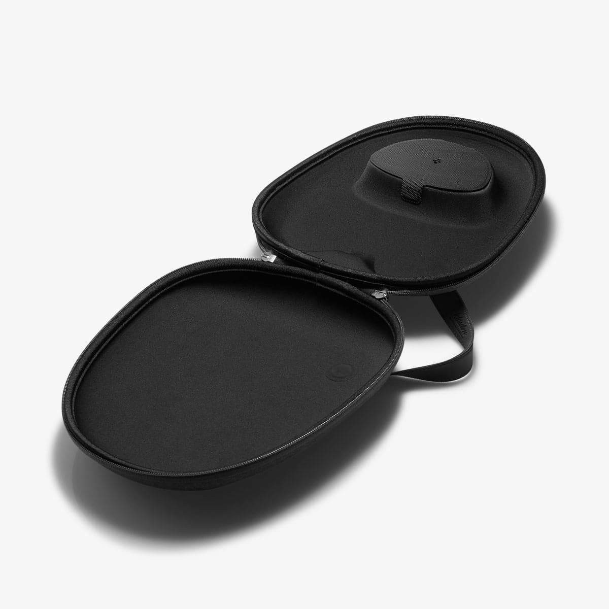 Spigen Klasden Pouch - Charcoal Gray - AirPods Max | Auf Lager