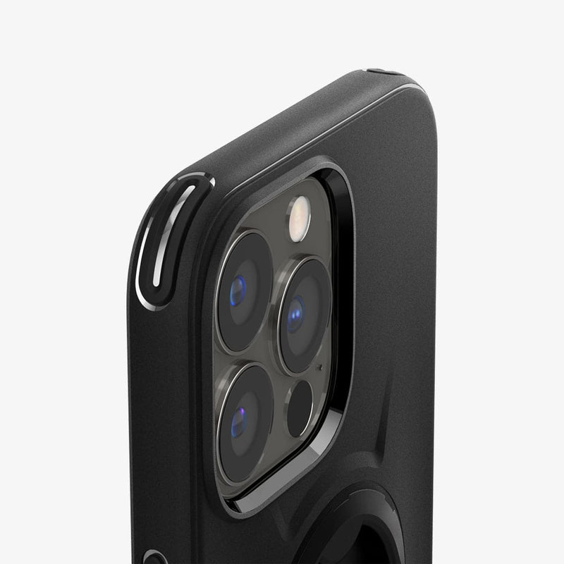 ACS03742 - iPhone 13 Pro Bike Mount Case + Gearlock MF100 showing the back and side zoomed in on camera lens