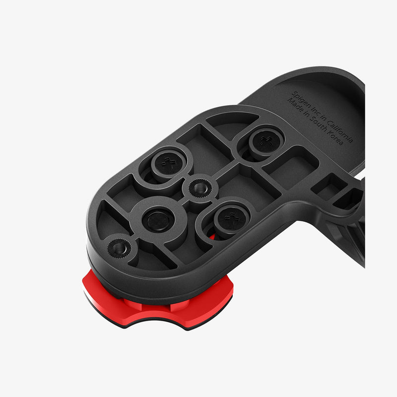 000MP25056 - Gearlock MF100 Out Front Bike Mount in black showing the bottom zoomed in
