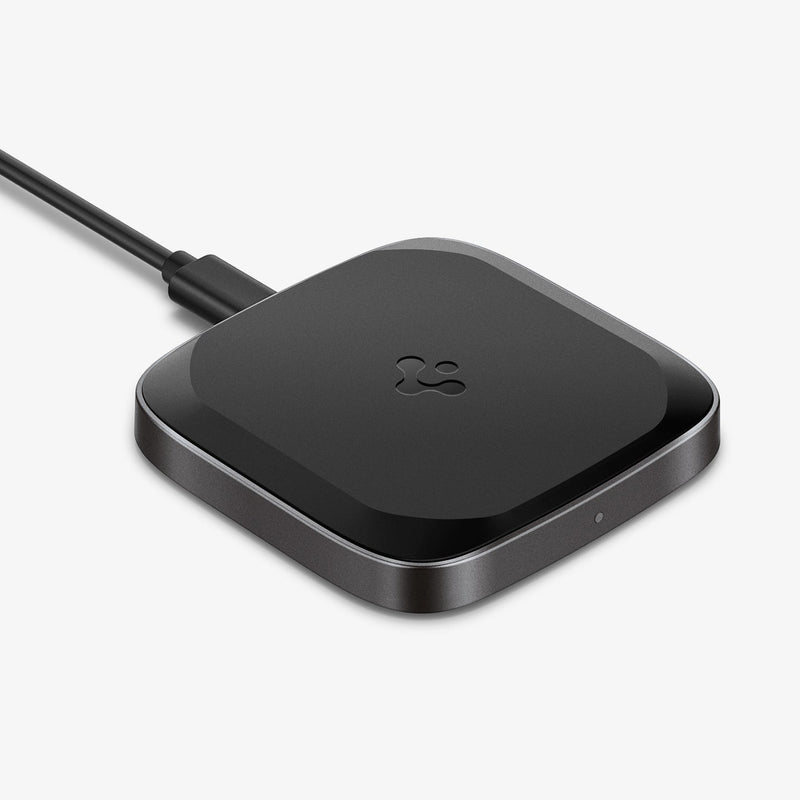 ACH02578 - ArcField™ 15W Max Wireless Charger PF2004 in black showing the top, front and side