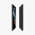 ACS04517 - Galaxy S22 Ultra 5G Case Thin Fit in abyss green showing the sides, partial back and front