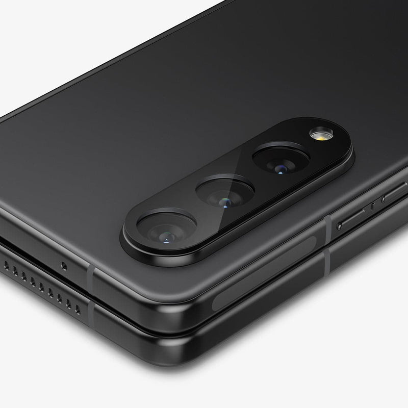 iPhone 14 Series Optik Lens Protector -  Official Site – Spigen  Inc