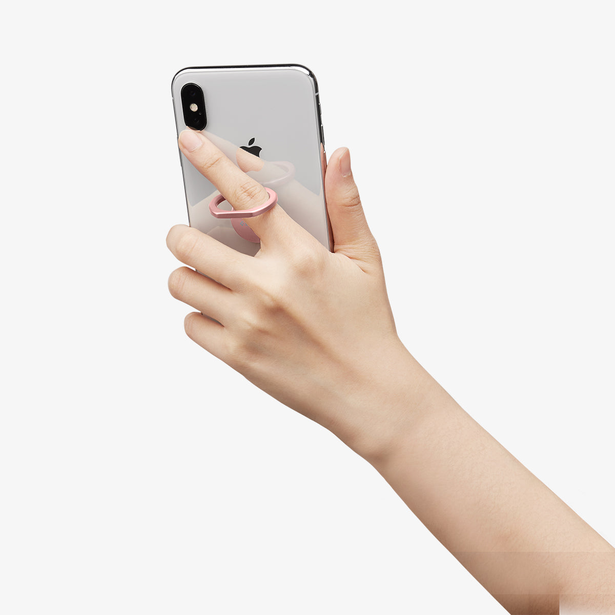 000SR24436 - Style Ring 360 in rose gold showing the phone in someone's hand and ring attached